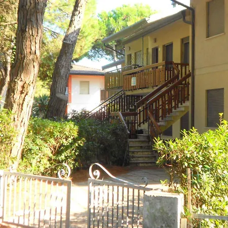 In 25004 * Rosolina Mare